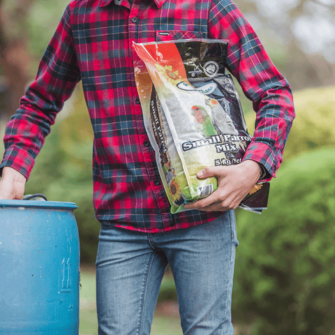 Green Valley Small Parrot Mix