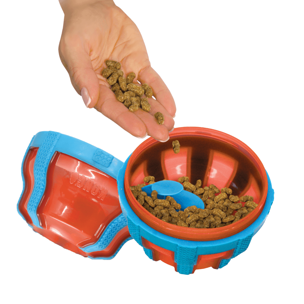 Spinner Interactive Treat Dispensing Dog Toy